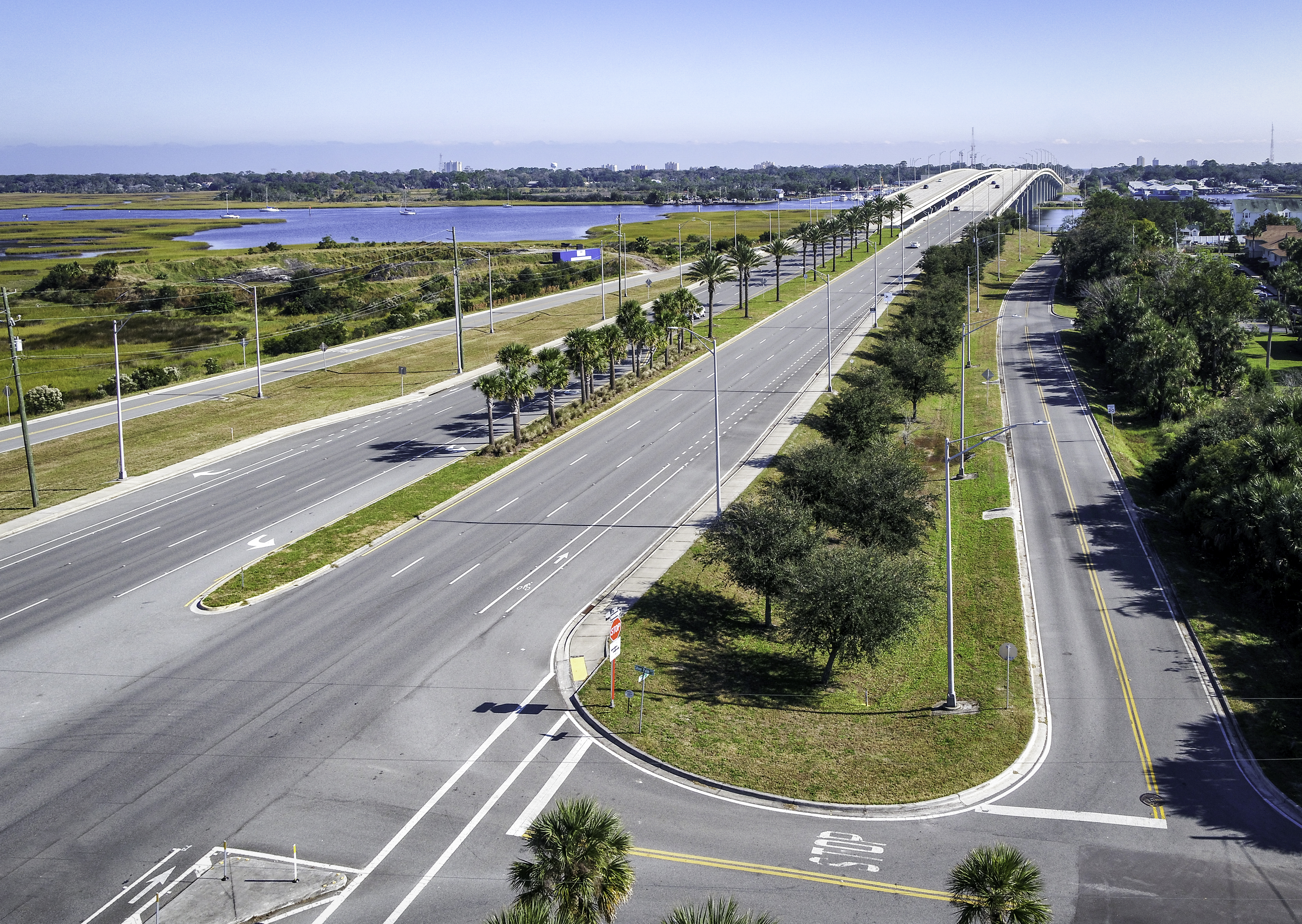 SR 212 Beach Boulevard Landscape